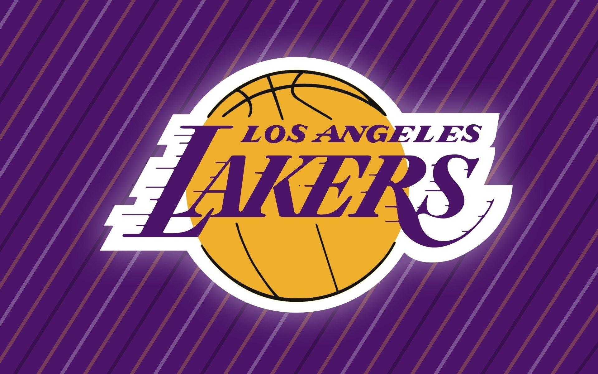 NBA全明星赛星光熠熠 新生代球员闪耀舞台