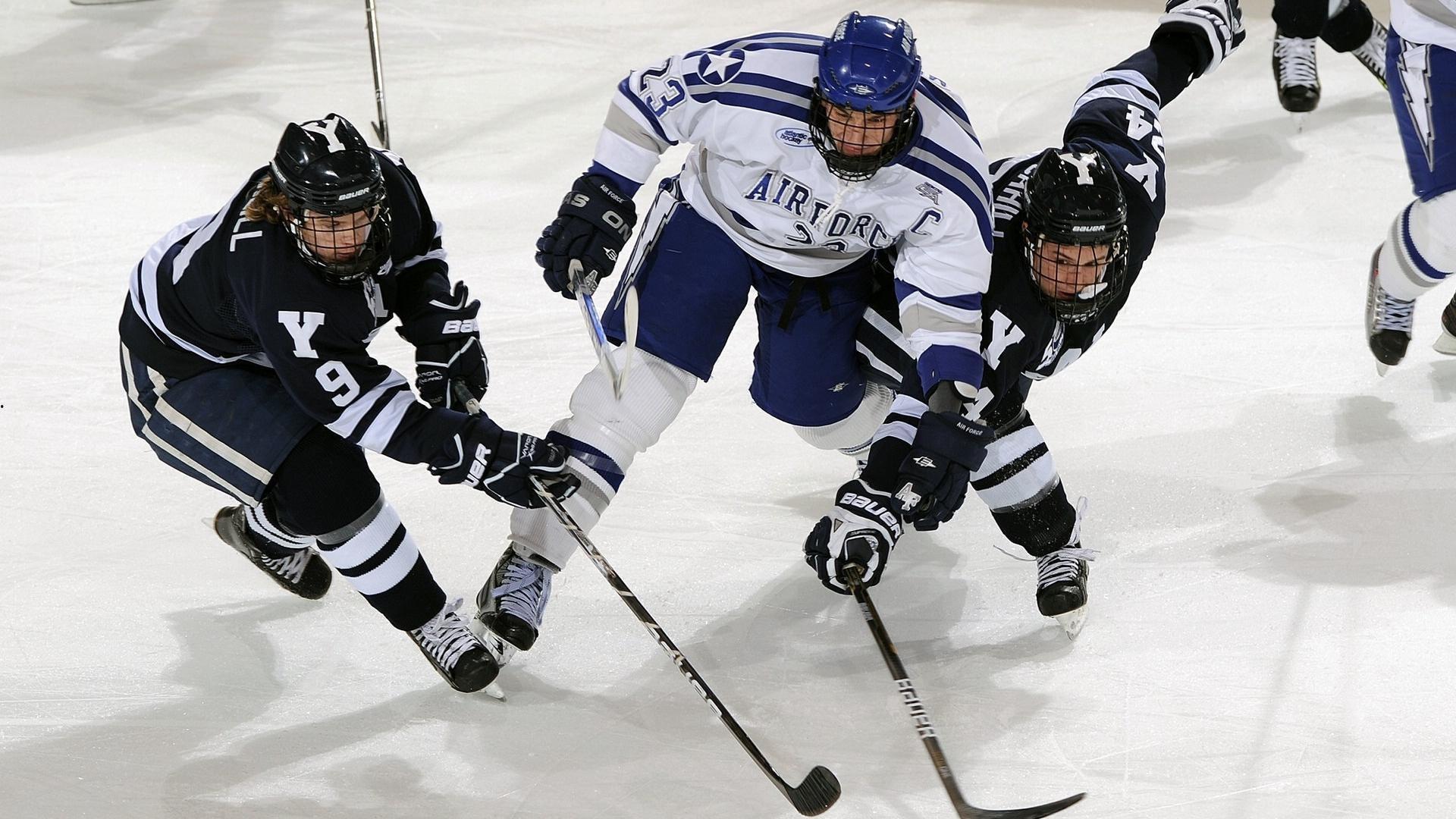 2026世界杯预选赛激战正酣，多支豪门球队提前锁定晋级名额